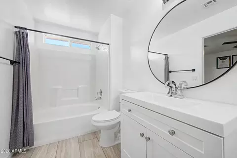 Bath - 3749 E Thornton Ave, Gilbert, AZ 85297 photo 1 of 2
