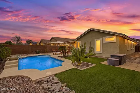 15465 W Shangri La Rd, Surprise, AZ 85379