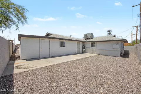Exterior - 4805 S 35th Dr, Phoenix, AZ 85041 photo 4 of 6