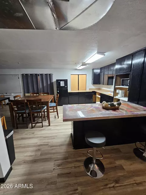 Kitchen - 9138 E Dennis St, Mesa, AZ 85207 photo 2 of 3