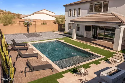 Exterior - 2110 E Fallen Leaf Ln, Phoenix, AZ 85024 photo 16 of 19