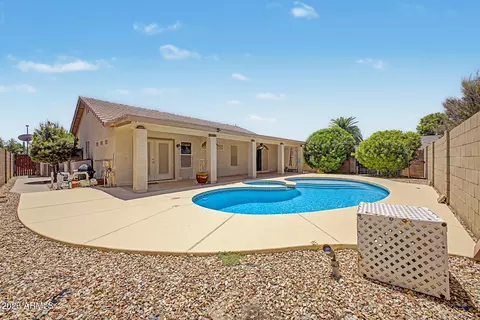 Exterior - 220 E Gail Ct, Gilbert, AZ 85296 photo 2 of 5