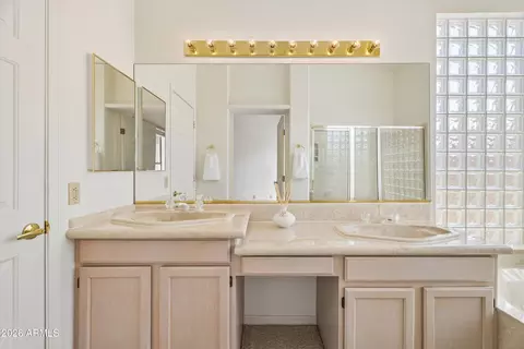 Bath - 735 E Goldenrod St, Phoenix, AZ 85048 photo 1 of 6
