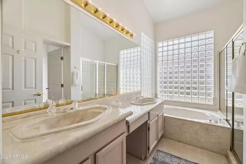 Bath - 735 E Goldenrod St, Phoenix, AZ 85048 photo 2 of 6