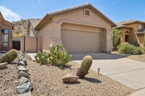 Exterior - 735 E Goldenrod St, Phoenix, AZ 85048 photo 3 of 8