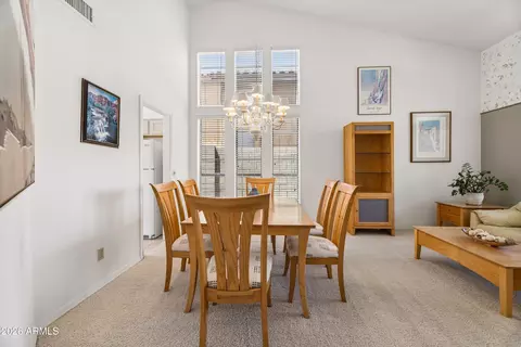Dining - 735 E Goldenrod St, Phoenix, AZ 85048 photo 2 of 4