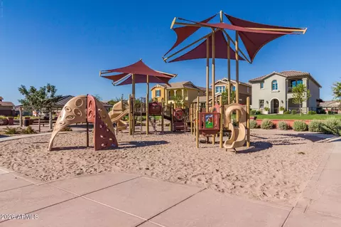 View/Area - 3950 E Perkinsville St, Gilbert, AZ 85295 photo 9 of 9
