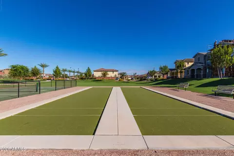 View/Area - 3950 E Perkinsville St, Gilbert, AZ 85295 photo 8 of 9