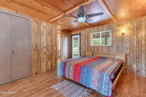 Bedroom - 4092 N Quail Dr, Pine, AZ 85544 photo 2 of 4