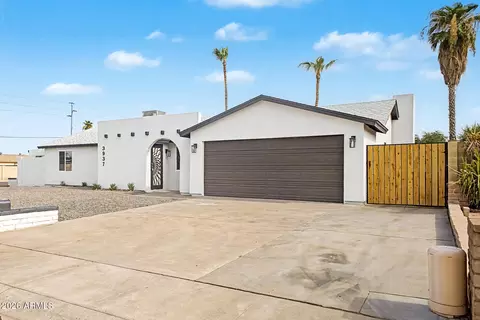 Exterior - 3937 E Andorra Dr, Phoenix, AZ 85032 photo 2 of 7