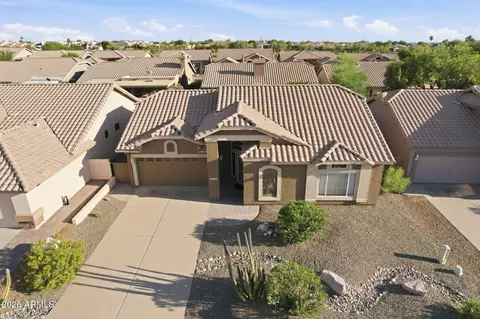8527 E Saguaro Blossom Rd, Gold Canyon, AZ 85118