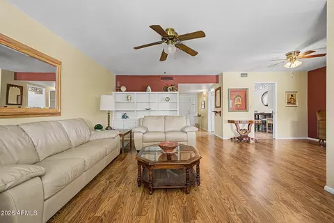 10814 W Sarabande Cir, Sun City, AZ 85351