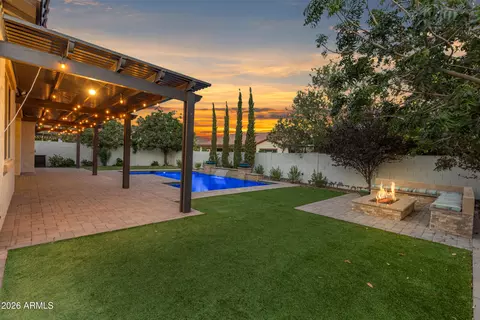 Exterior - 10351 E Bergeron Ave, Mesa, AZ 85212 photo 5 of 9