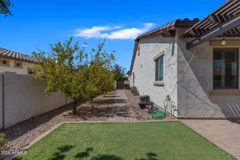 Exterior - 10351 E Bergeron Ave, Mesa, AZ 85212 photo 7 of 9