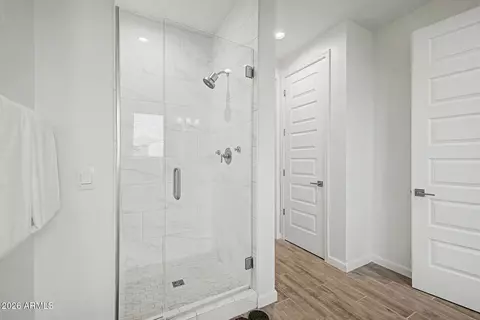 Entry Way - 5956 E Sinclair St, Phoenix, AZ 85054 photo 5 of 7