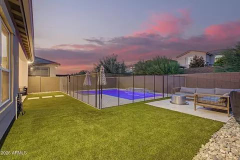 Exterior - 5956 E Sinclair St, Phoenix, AZ 85054 photo 1 of 9