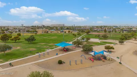 View/Area - 2102 W Utopia Rd, Phoenix, AZ 85027 photo 16 of 16