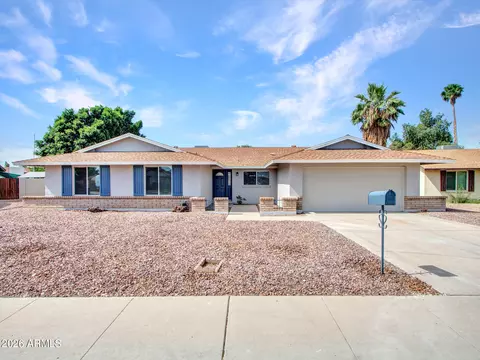 4915 W Shangri La Rd, Glendale, AZ 85304