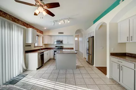 Kitchen - 9504 E Posada Ave, Mesa, AZ 85212 photo 5 of 5