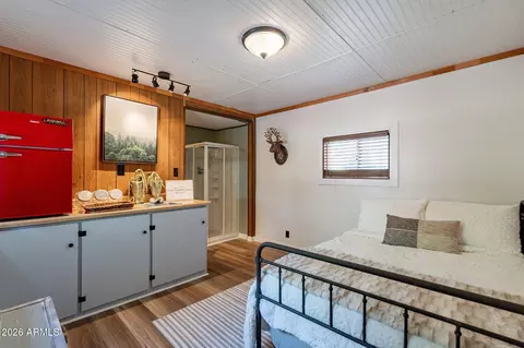 Bedroom - 8397 W Turkey Run Dr, Pine, AZ 85544 photo 5 of 7