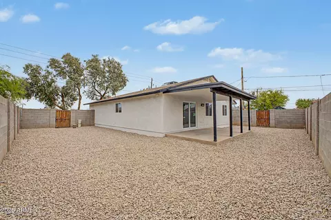 Exterior - 1228 S 15th Ave, Phoenix, AZ 85007 photo 8 of 9