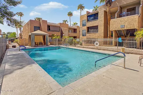 Exterior - 2625 E Indian School Rd #341, Phoenix, AZ 85016 photo 4 of 7