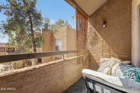 Exterior - 2625 E Indian School Rd #341, Phoenix, AZ 85016 photo 3 of 7