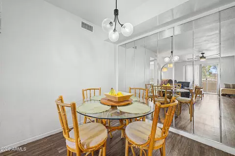 Dining - 2625 E Indian School Rd #341, Phoenix, AZ 85016 photo 1 of 2