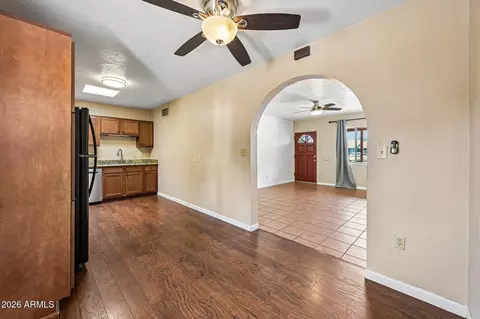 Entry Way - 1315 E Lemon St, Tempe, AZ 85281 photo 2 of 2
