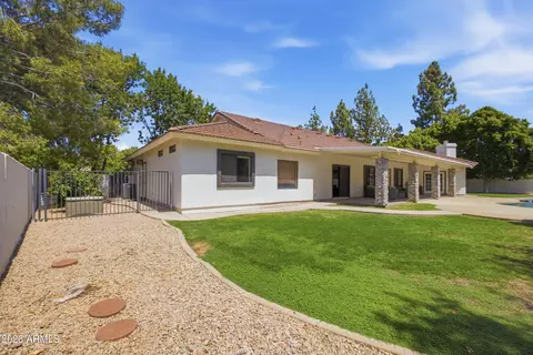 Exterior - 4451 E Desert Ln, Gilbert, AZ 85234 photo 9 of 14