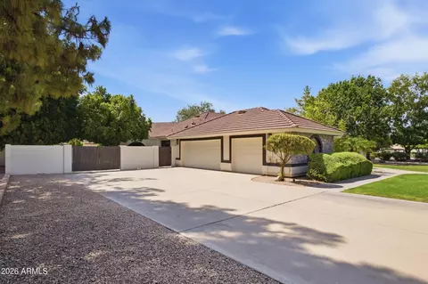 Exterior - 4451 E Desert Ln, Gilbert, AZ 85234 photo 2 of 14