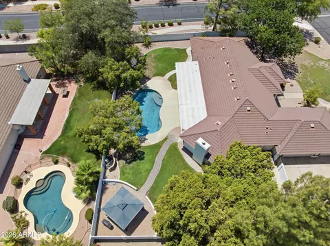 View/Area - 4451 E Desert Ln, Gilbert, AZ 85234 photo 7 of 9