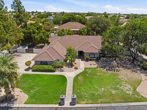 View/Area - 4451 E Desert Ln, Gilbert, AZ 85234 photo 3 of 9