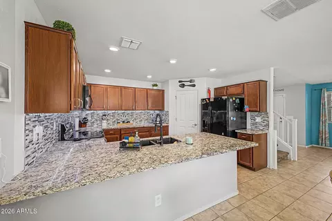 Kitchen - 6826 E Posada Cir, Mesa, AZ 85212 photo 2 of 3