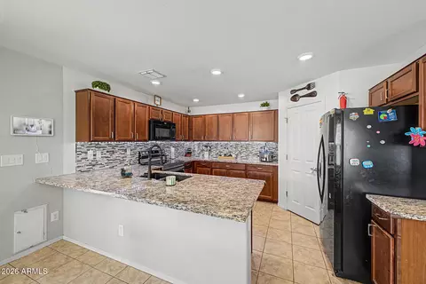 Kitchen - 6826 E Posada Cir, Mesa, AZ 85212 photo 1 of 3