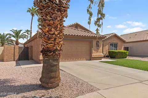 Exterior - 340 E Rawhide Ave, Gilbert, AZ 85296 photo 4 of 14