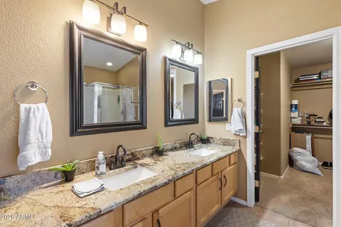 Bath - 340 E Rawhide Ave, Gilbert, AZ 85296 photo 2 of 5