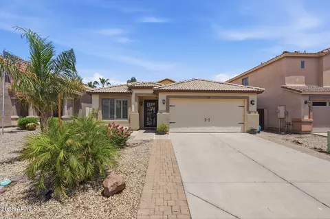 2640 E Cowboy Cove Trl, San Tan Valley, AZ 85143