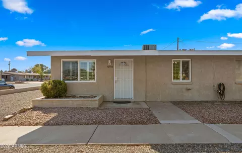10518 W Oakmont Dr, Sun City, AZ 85351