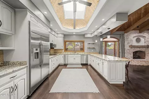 Kitchen - 922 N Williams --, Mesa, AZ 85203 photo 2 of 4
