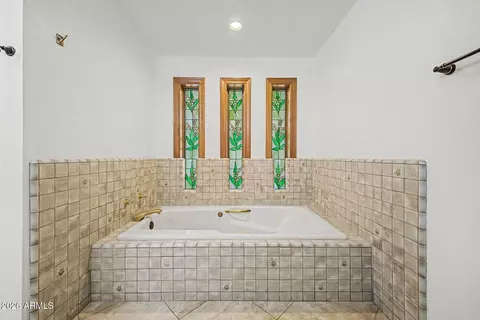 Bath - 922 N Williams --, Mesa, AZ 85203 photo 3 of 5