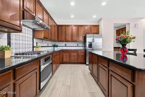 Kitchen - 1162 Euclid Ave, Gilbert, AZ 85297 photo 4 of 8