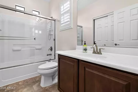 Bath - 1162 Euclid Ave, Gilbert, AZ 85297 photo 5 of 5