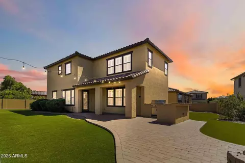 Exterior - 1162 Euclid Ave, Gilbert, AZ 85297 photo 3 of 14