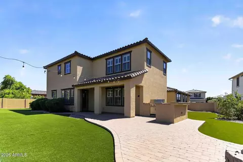 Exterior - 1162 Euclid Ave, Gilbert, AZ 85297 photo 7 of 14