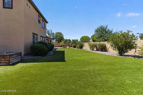 Exterior - 1162 Euclid Ave, Gilbert, AZ 85297 photo 12 of 14