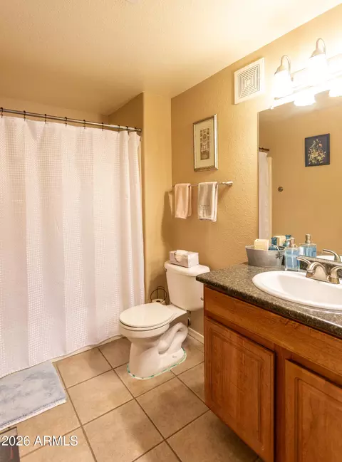 Bath - 3434 E Baseline Rd #123, Phoenix, AZ 85042 photo 1 of 2