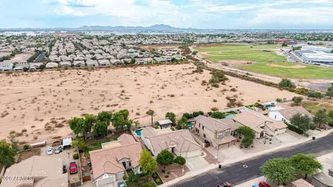 View/Area - 10455 E Medina Ave, Mesa, AZ 85209 photo 9 of 26