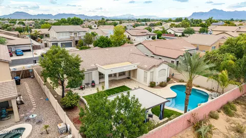 View/Area - 10455 E Medina Ave, Mesa, AZ 85209 photo 1 of 26