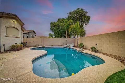 Exterior - 10455 E Medina Ave, Mesa, AZ 85209 photo 5 of 16